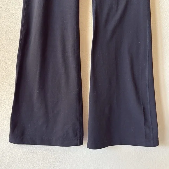 Lululemon Groove Nulu Super High-Rise Flared Pant - Picture 7 of 14